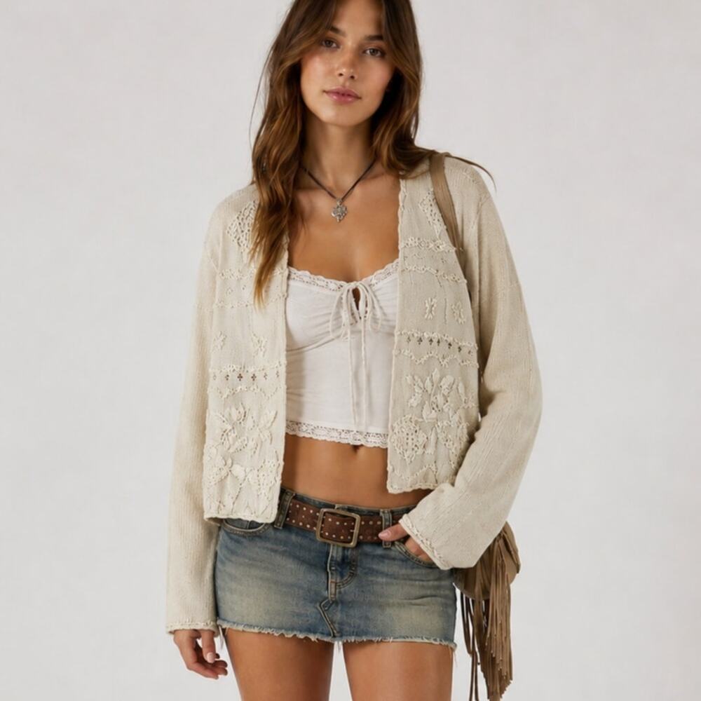 Vintage 90s Floral Embroidered Cardigan Sweater Medium White Boho Cottage Granny - Picture 1 of 12